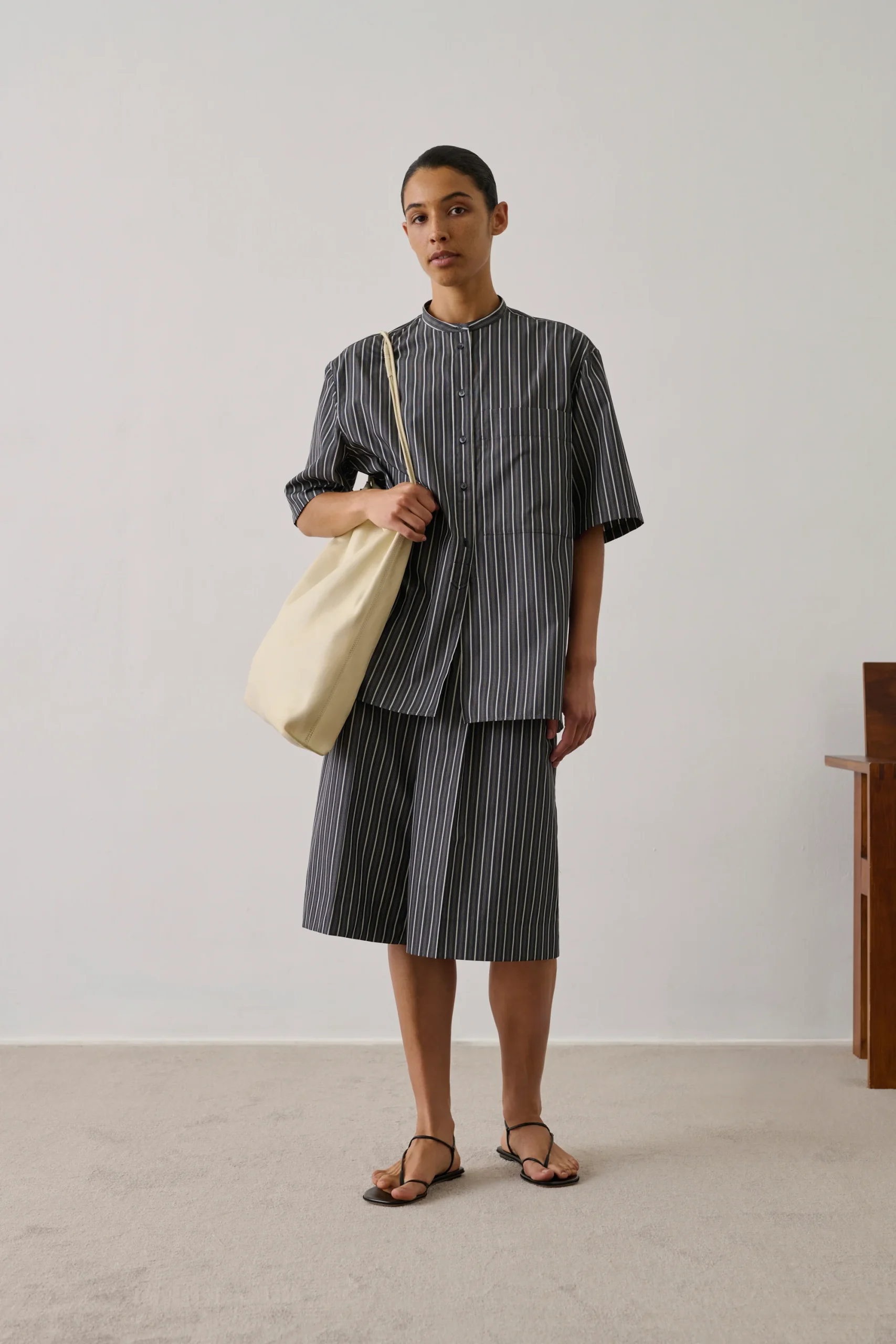 PANTALÓN BERMUDA RAYAS HENNA | SOEUR PARIS