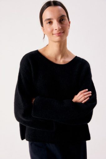 JERSEY DE PUNTO VITOW NEGRO DE ALPACA Y LANA AMERICAN VINTAGE