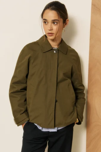 ABRIGO CORTO VOLTAIRE VERDE MILITAR HARTFORD