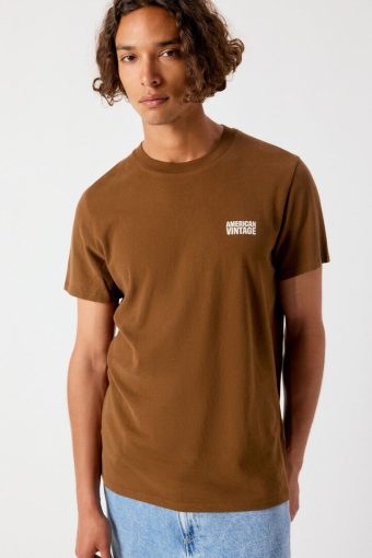 CAMISETA YKOBOW MARRÓN AMERICAN VINTAGE