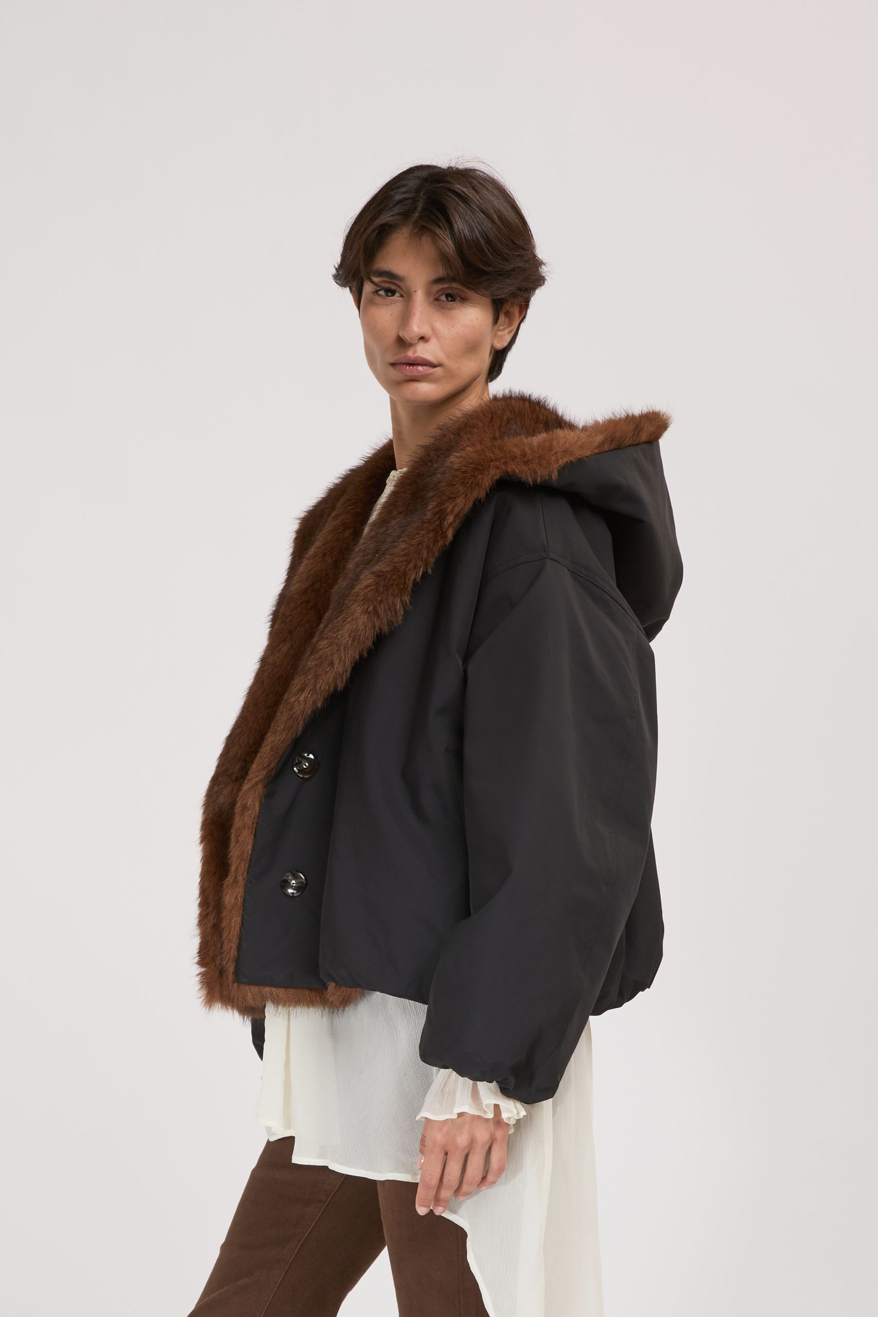 CHAQUETA REVERSIBLE CON PELO ELEH