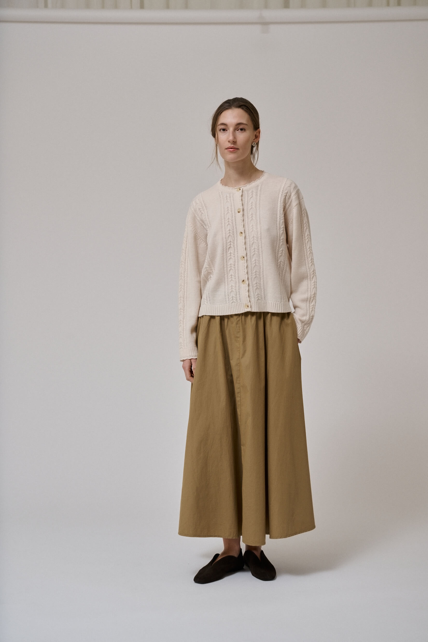 FALDA LARGA IRISSA CAMEL CON VUELO ANNE MI