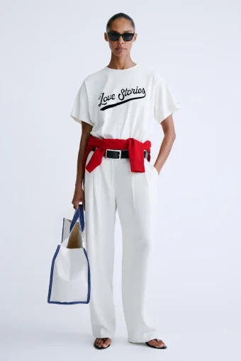 CAMISETA OVERSIZE JOSIE BLANCA LOVE STORIES